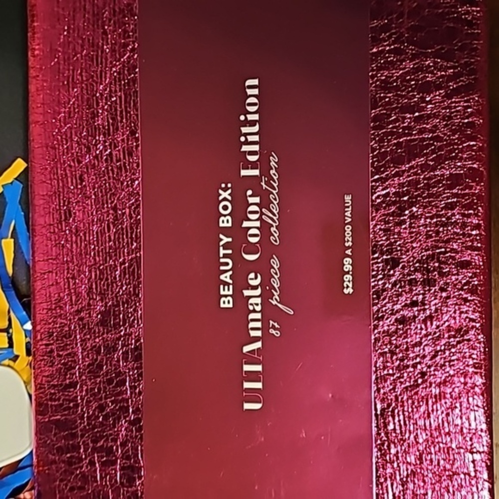 Ulta Beauty Beauty Box Ultimate Color edition 87 PC Collection